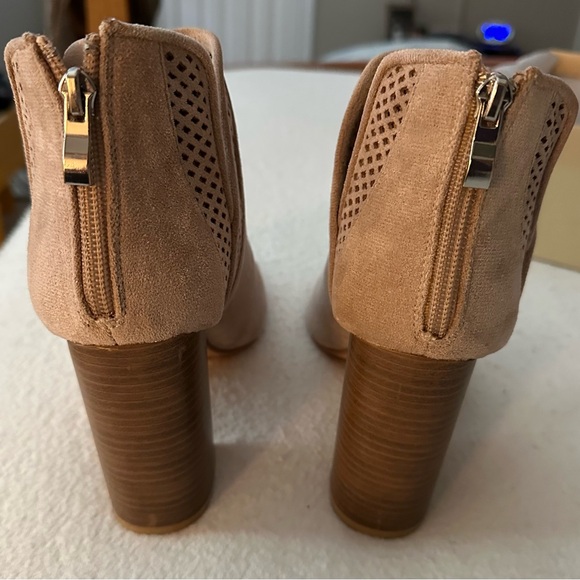 Yoki Peek Toe Bootie - Picture 9 of 10